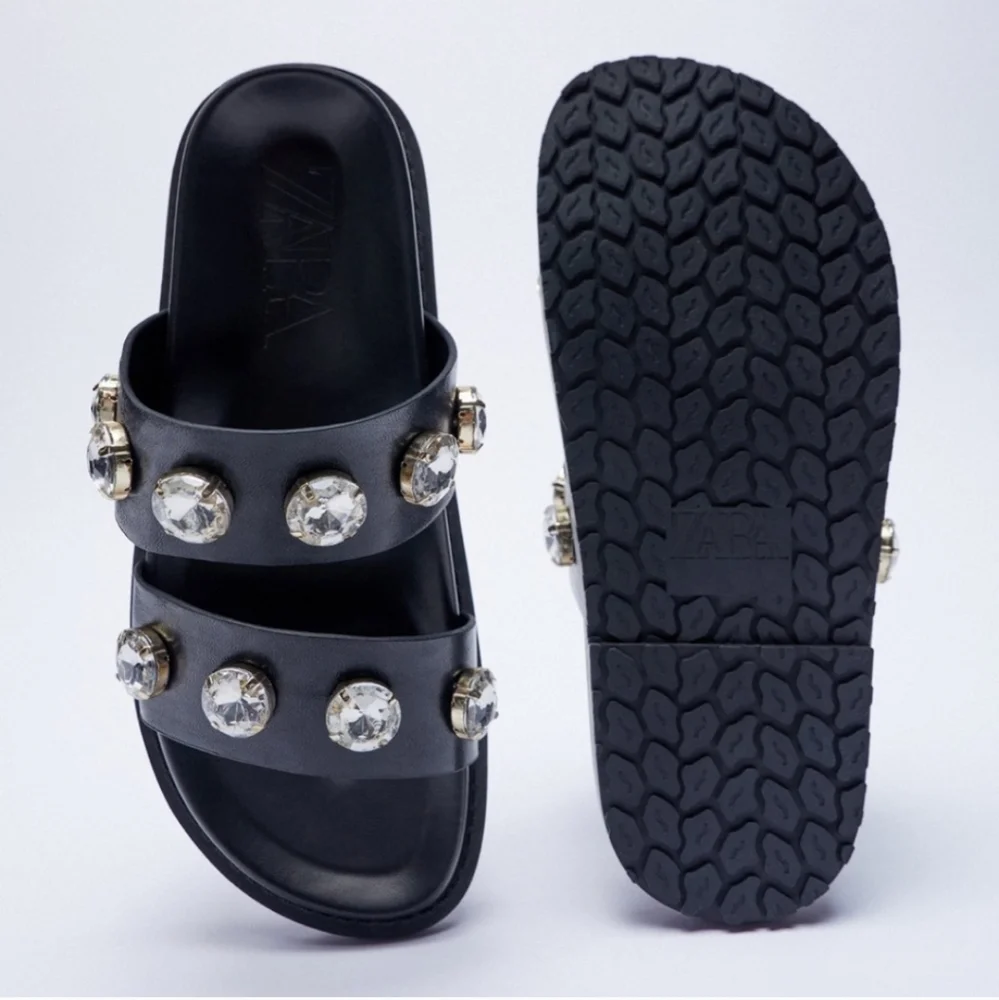 ZARA * SPARKLY Rhinestone Jewel LOW HEELED SANDALS Black - Picture 2 of 5